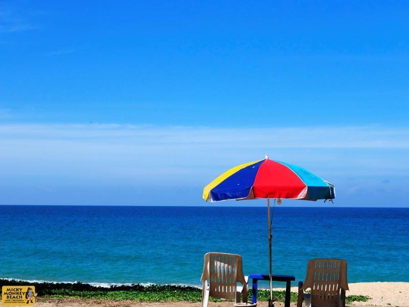 Micky Monkey Beach At Maikhao Beach Hotel Mai Khao Luaran gambar